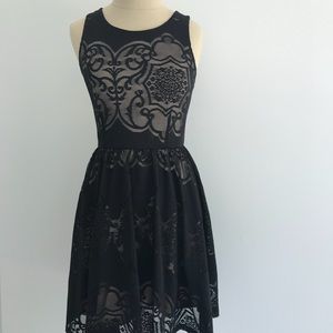 Nordstrom Sleeveless Lace Overlay Dress